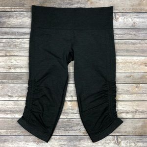 Lululemon In The Flow Black Cropped Leggings